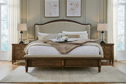 B787 ASHLEY STURLAYNE BEDROOM