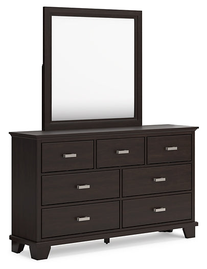 Covetown Queen Panel Bed, Dresser, Mirror, Chest and Nightstand
