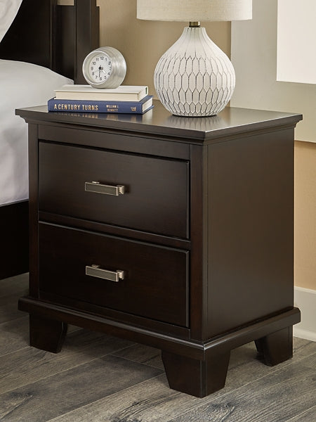 Covetown Twin Panel Bed, Dresser, Mirror, Chest and Nightstand