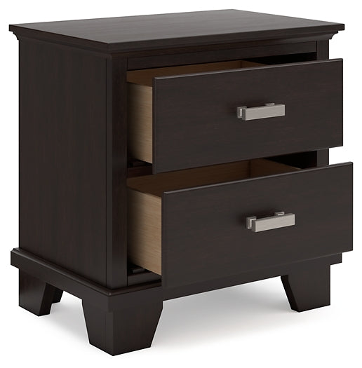 Covetown California King Panel Bed, Dresser, Mirror, Chest and Nightstand