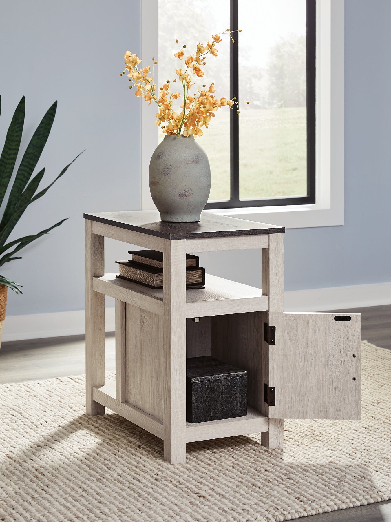 Fendenmore Chair Side End Table