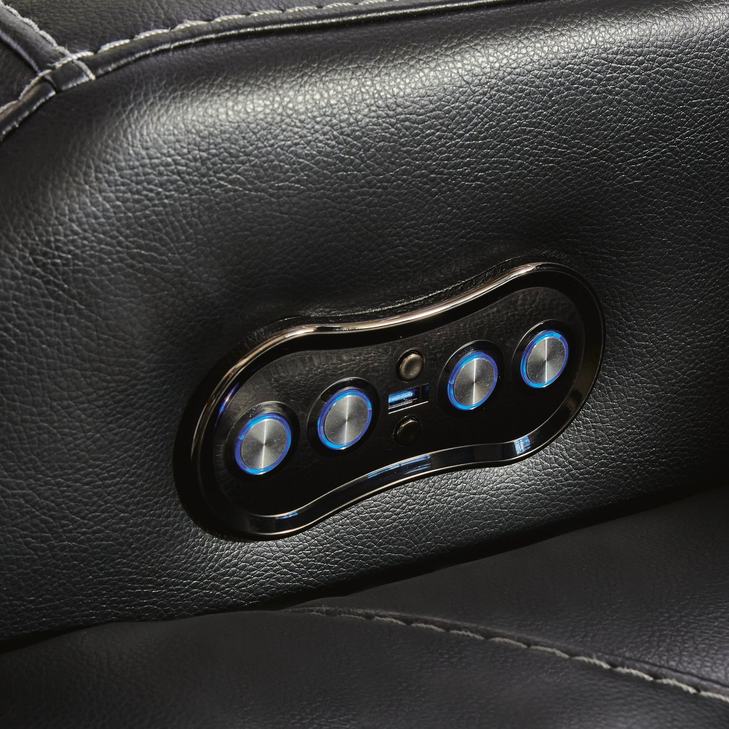 Caveman Den PWR Recliner/ADJ Headrest