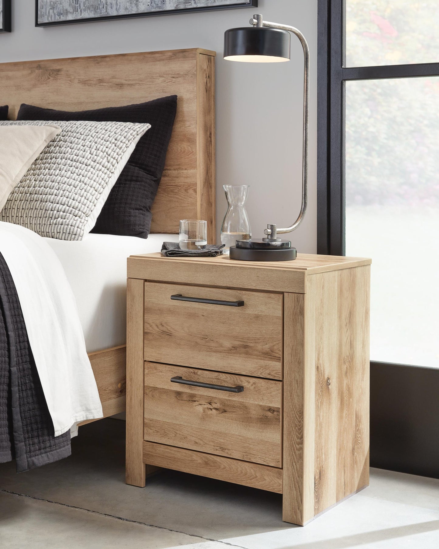 Hyanna Full Panel Bed with 1 Side Storage, Dresser, Mirror and Nightstand