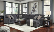Load image into Gallery viewer, Tracling 3-Piece Sectional with Chaise
