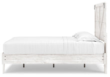 Load image into Gallery viewer, Shawburn Queen Crossbuck Panel Platform Bed
