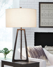 Load image into Gallery viewer, Ryandale Metal Table Lamp (1/CN)
